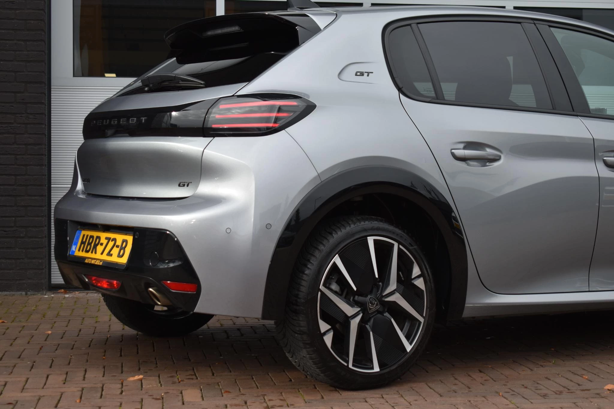 Hoofdafbeelding Peugeot 208