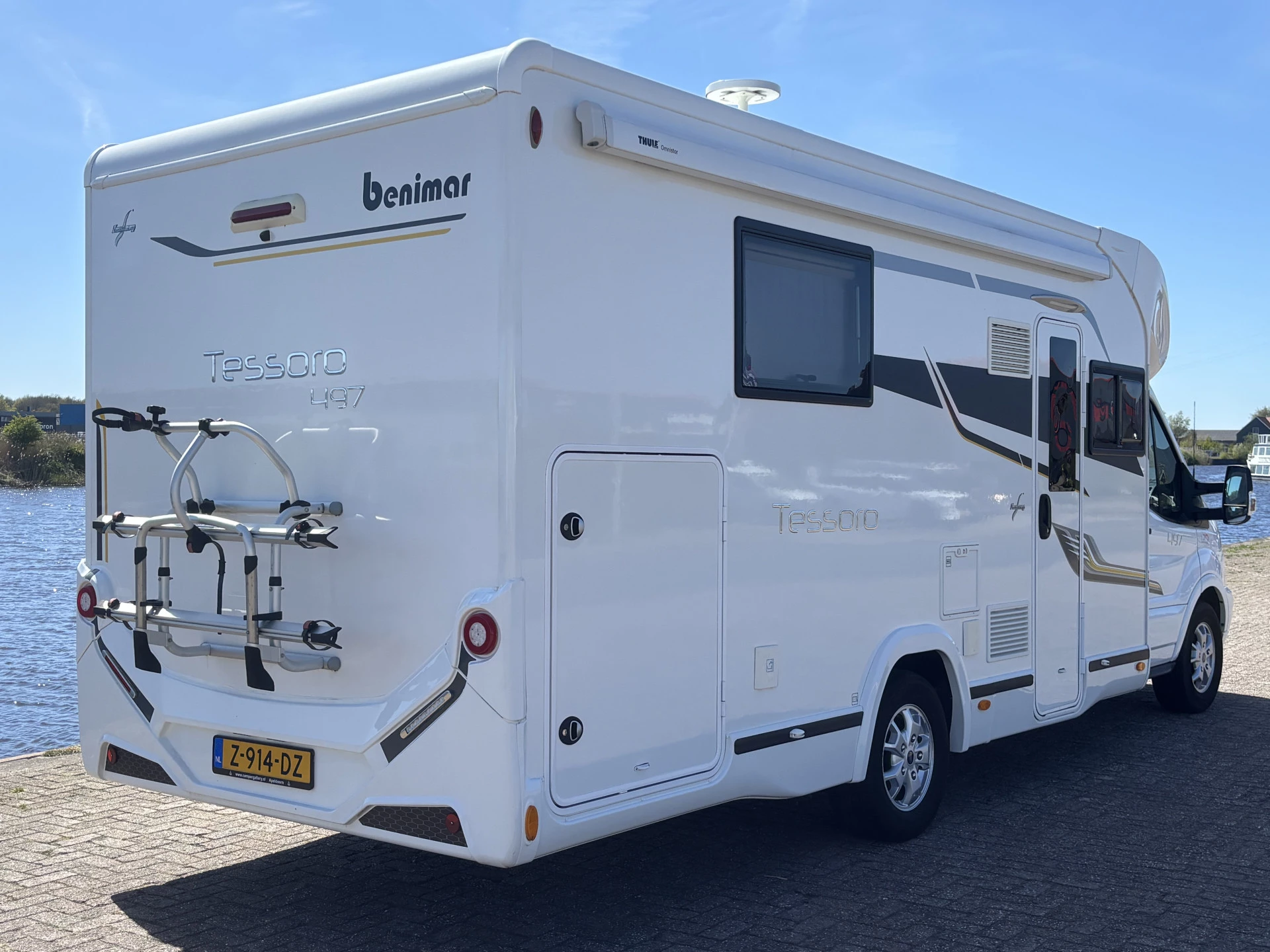 Hoofdafbeelding Benimar TESSORO 497 Automaat / Queensbed / Elektrische Hefbed / Leer / Constructsloten