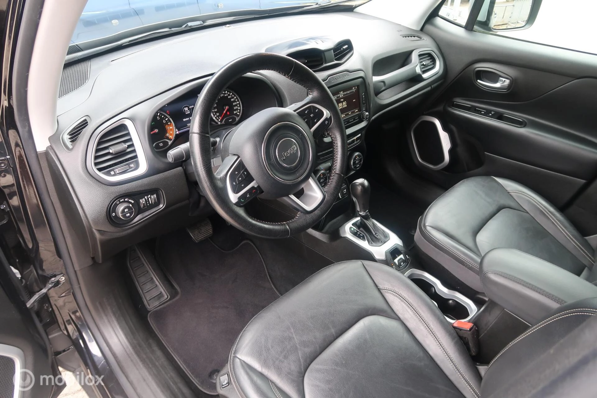 Hoofdafbeelding Jeep Renegade