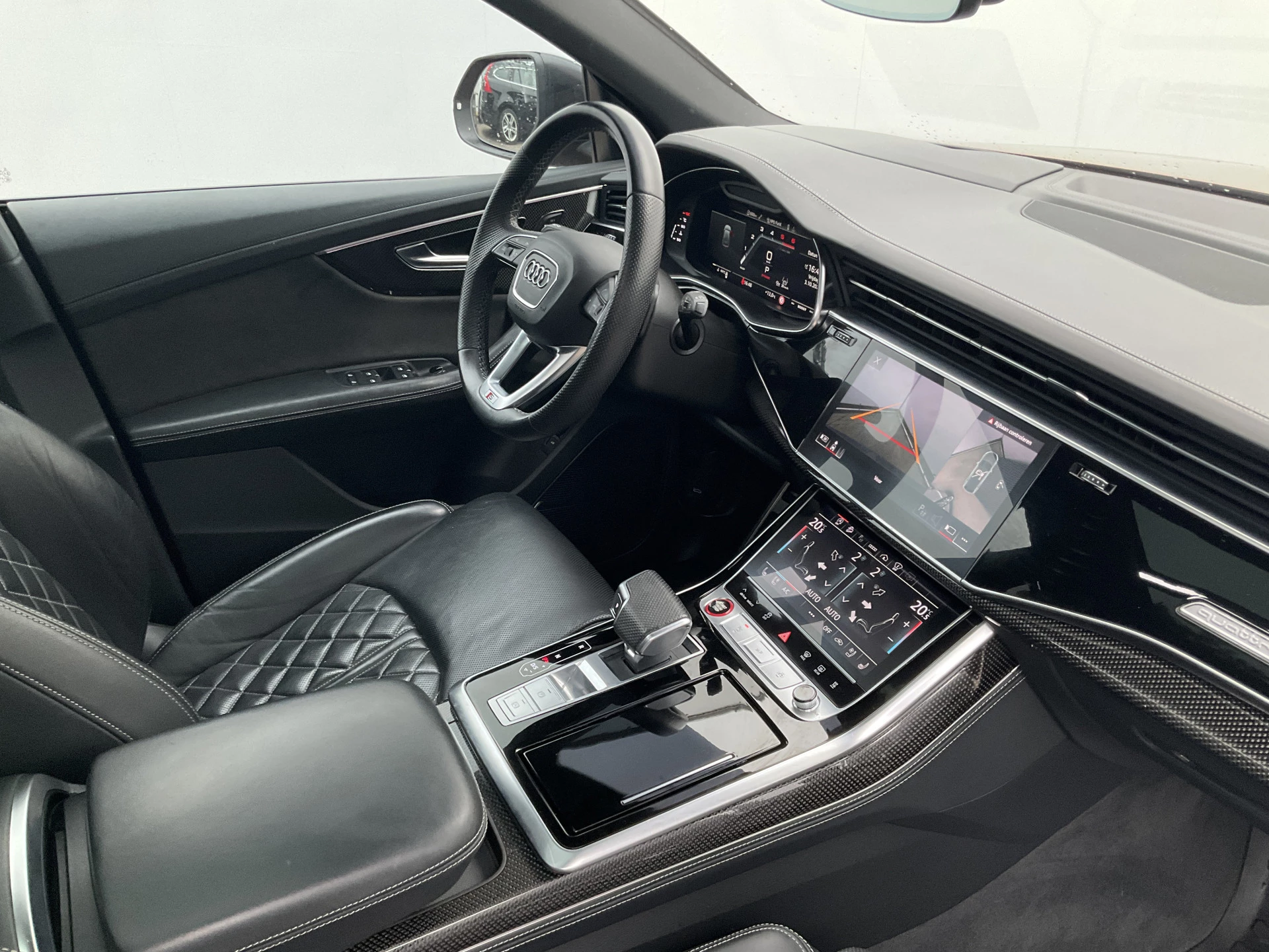 Hoofdafbeelding Audi Q8