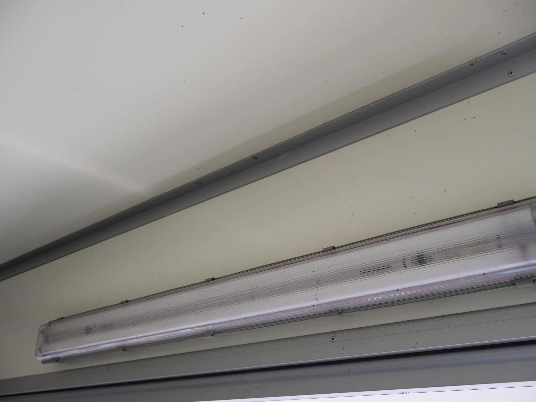 Hoofdafbeelding Dutch trailers DT13H VERKOOPWAGEN AANHANGER MET VERKOOPKLEP