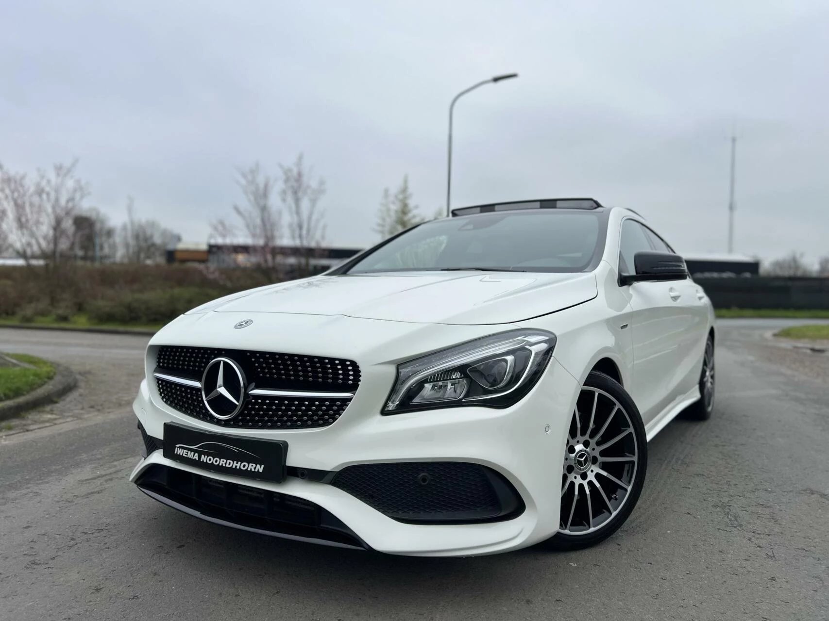 Hoofdafbeelding Mercedes-Benz CLA