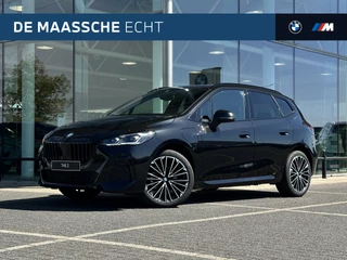BMW 2 Serie Active Tourer 225e xDrive High Executive M Sport Automaat / Panoramadak / Trekhaak / Sportstoelen / Adaptieve LED / M Adaptief onderstel / Parking Assistant Plus / Head-Up / Comfort Access