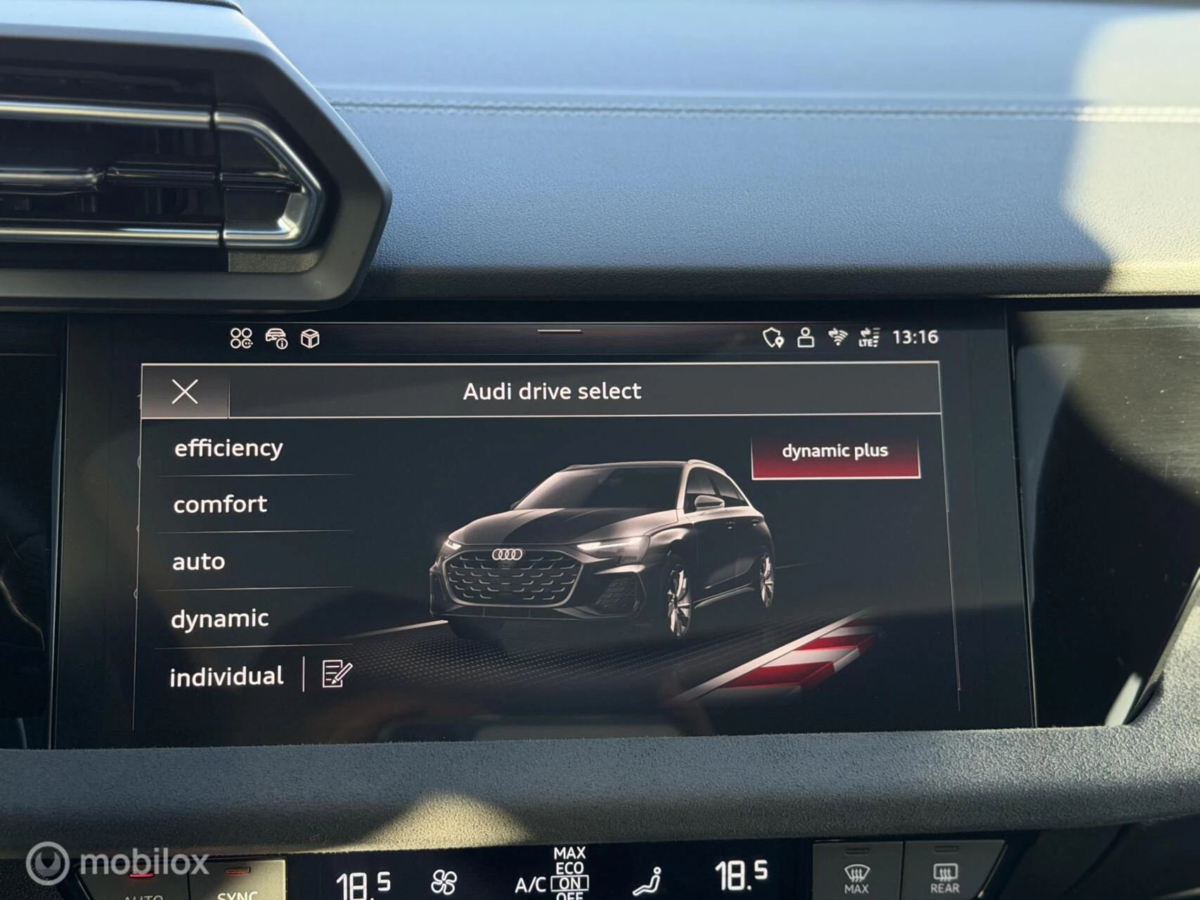 Hoofdafbeelding Audi S3