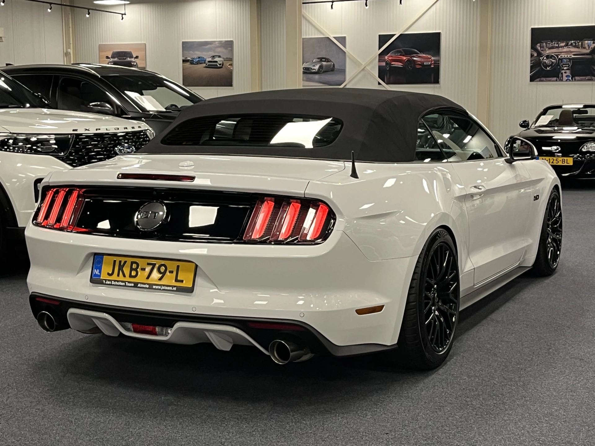 Hoofdafbeelding Ford Mustang