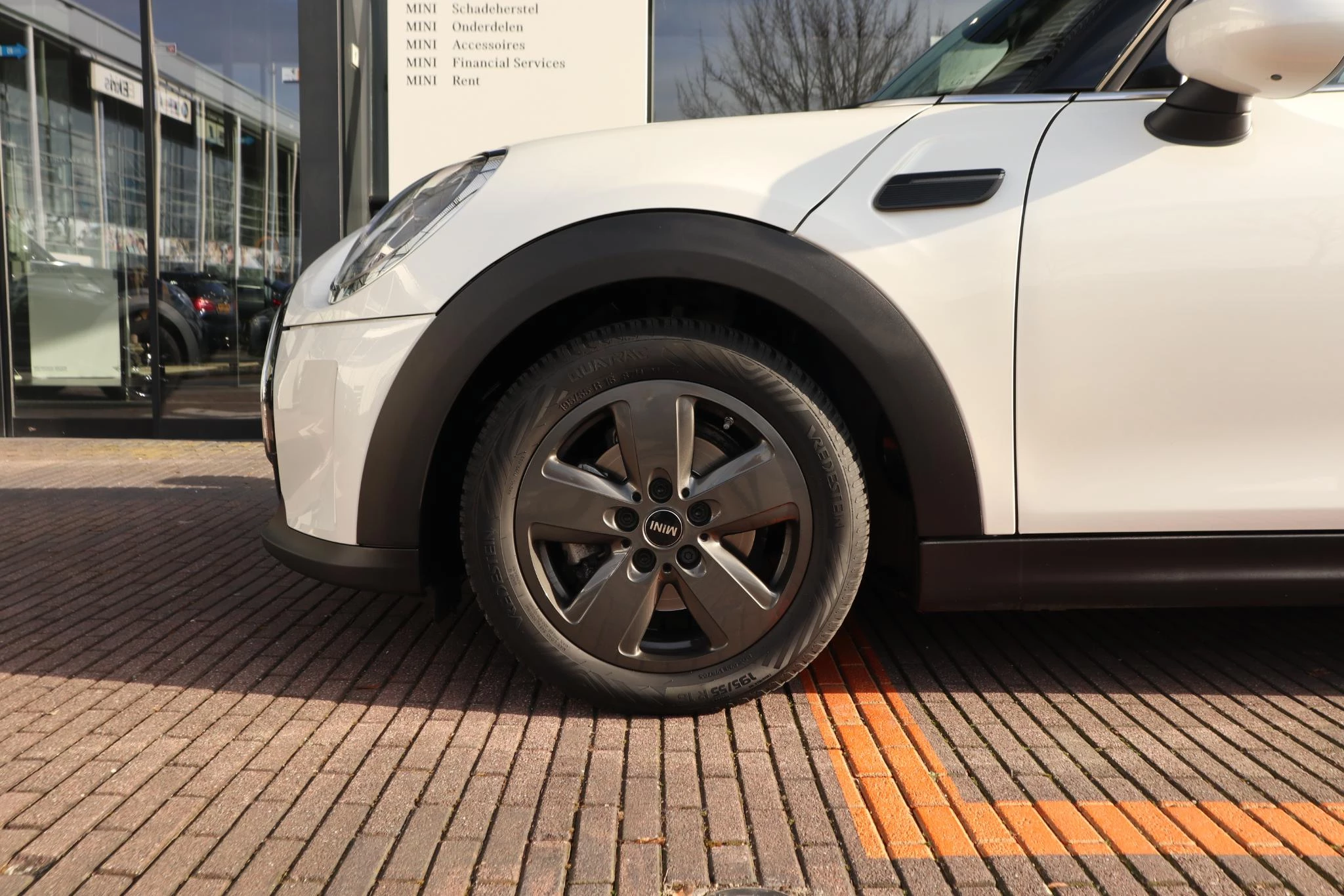 Hoofdafbeelding MINI 5-deurs