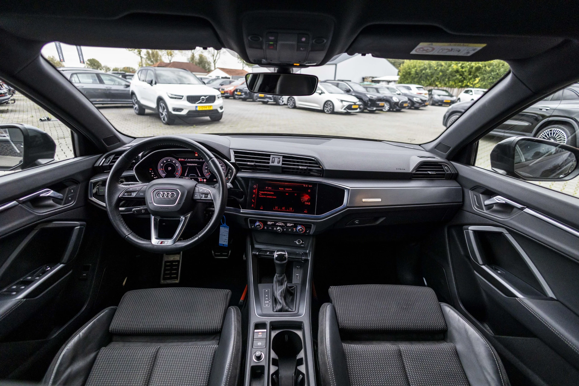 Hoofdafbeelding Audi Q3