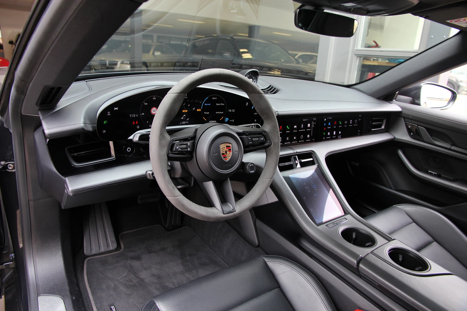 Hoofdafbeelding Porsche Taycan