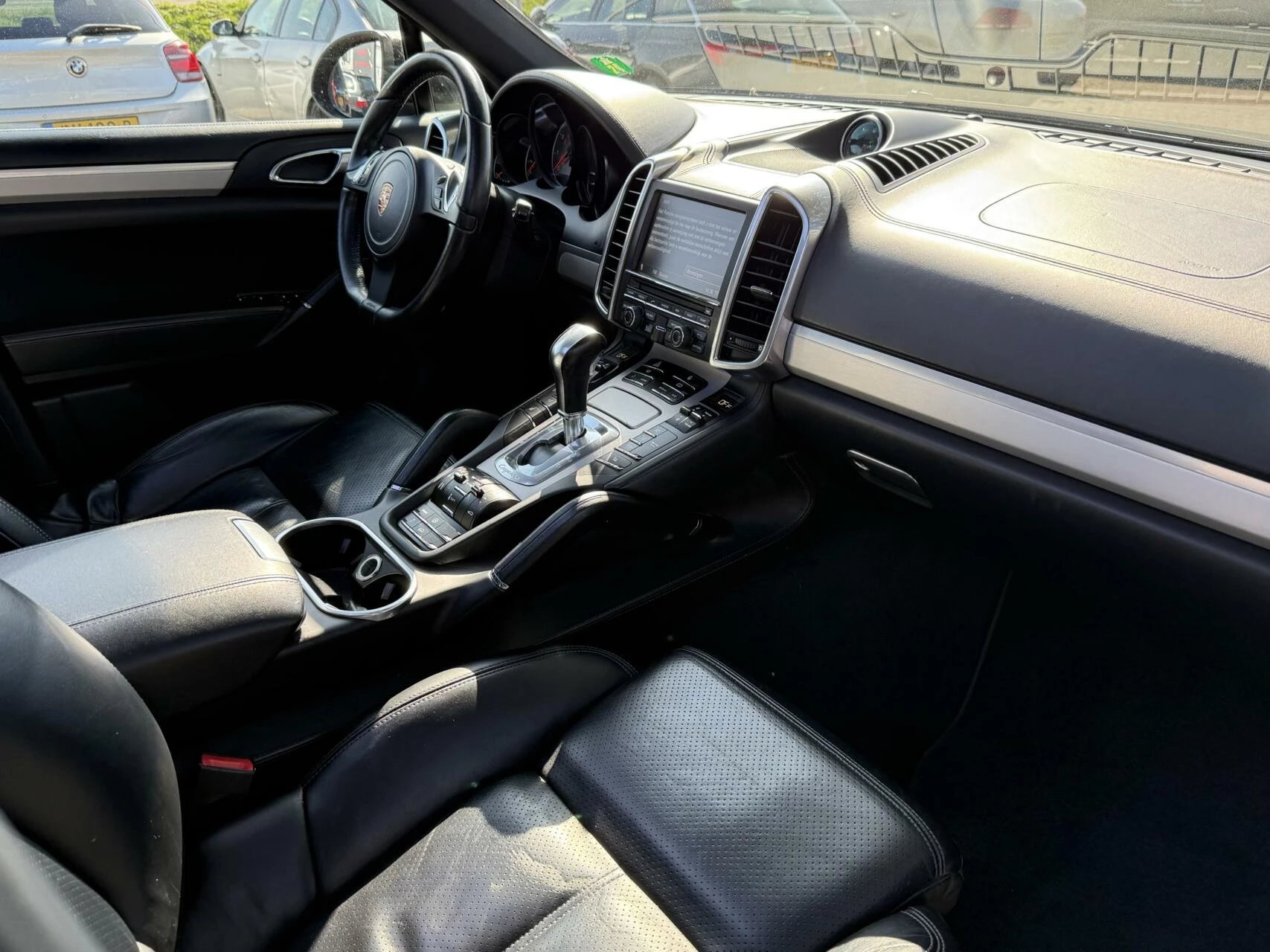 Hoofdafbeelding Porsche Cayenne