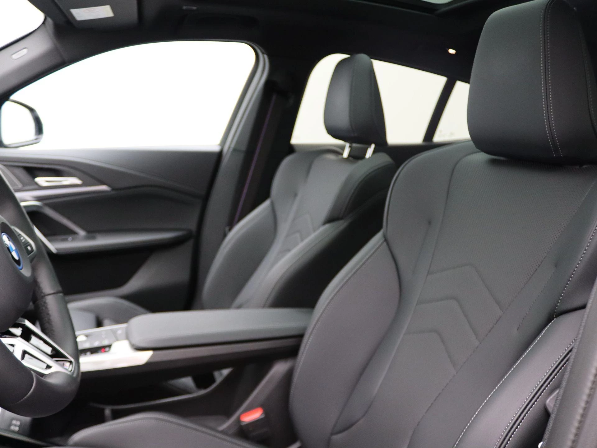 Hoofdafbeelding BMW iX2