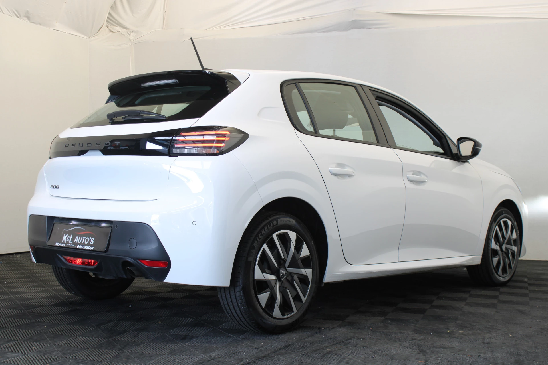 Hoofdafbeelding Peugeot 208