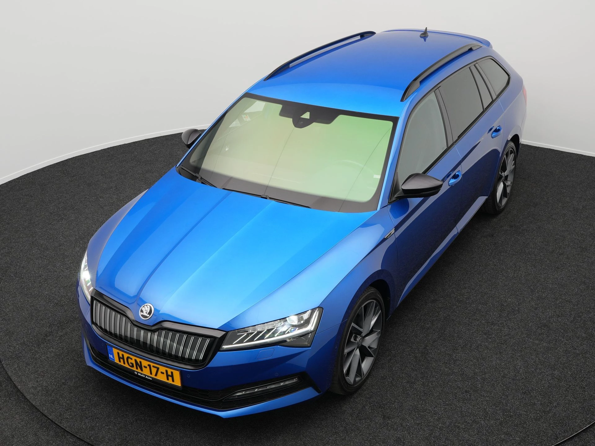 Hoofdafbeelding Škoda Superb
