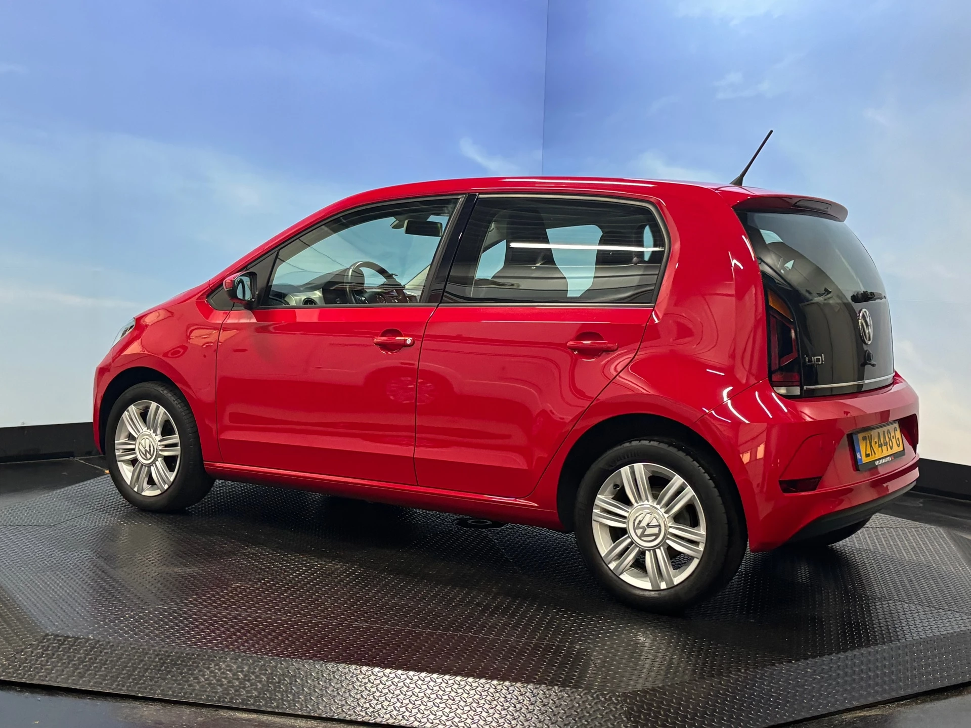 Hoofdafbeelding Volkswagen up!
