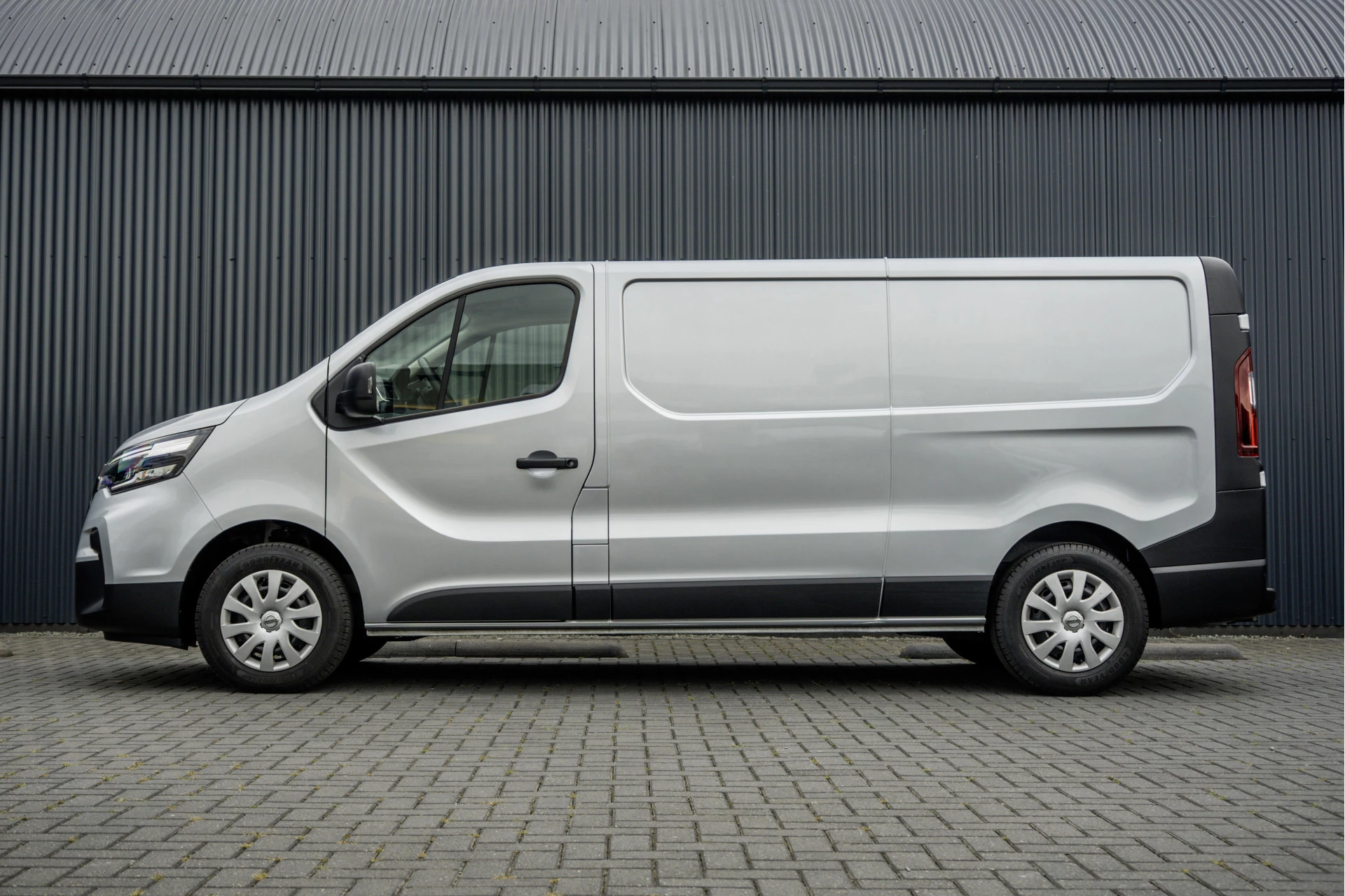 Hoofdafbeelding Nissan Primastar