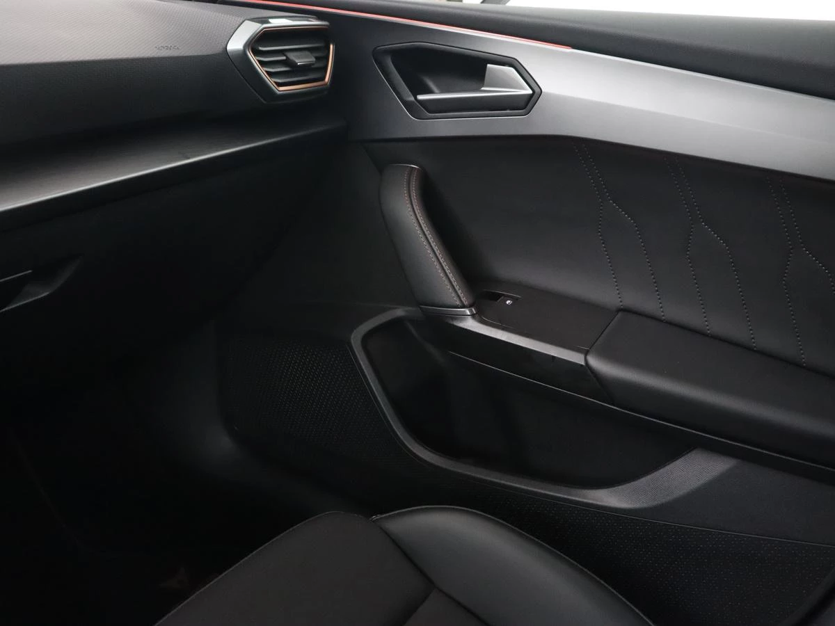 Hoofdafbeelding CUPRA Leon