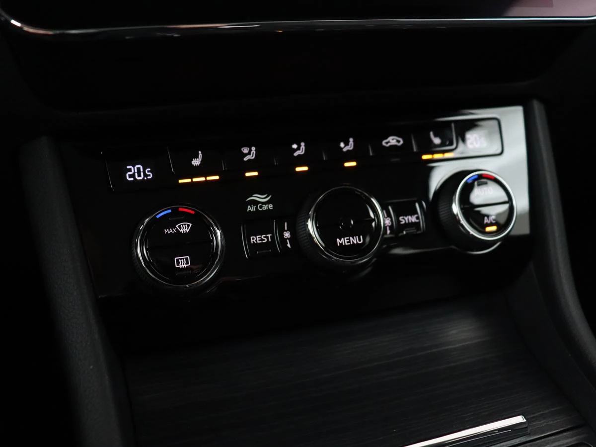 Hoofdafbeelding Škoda Superb