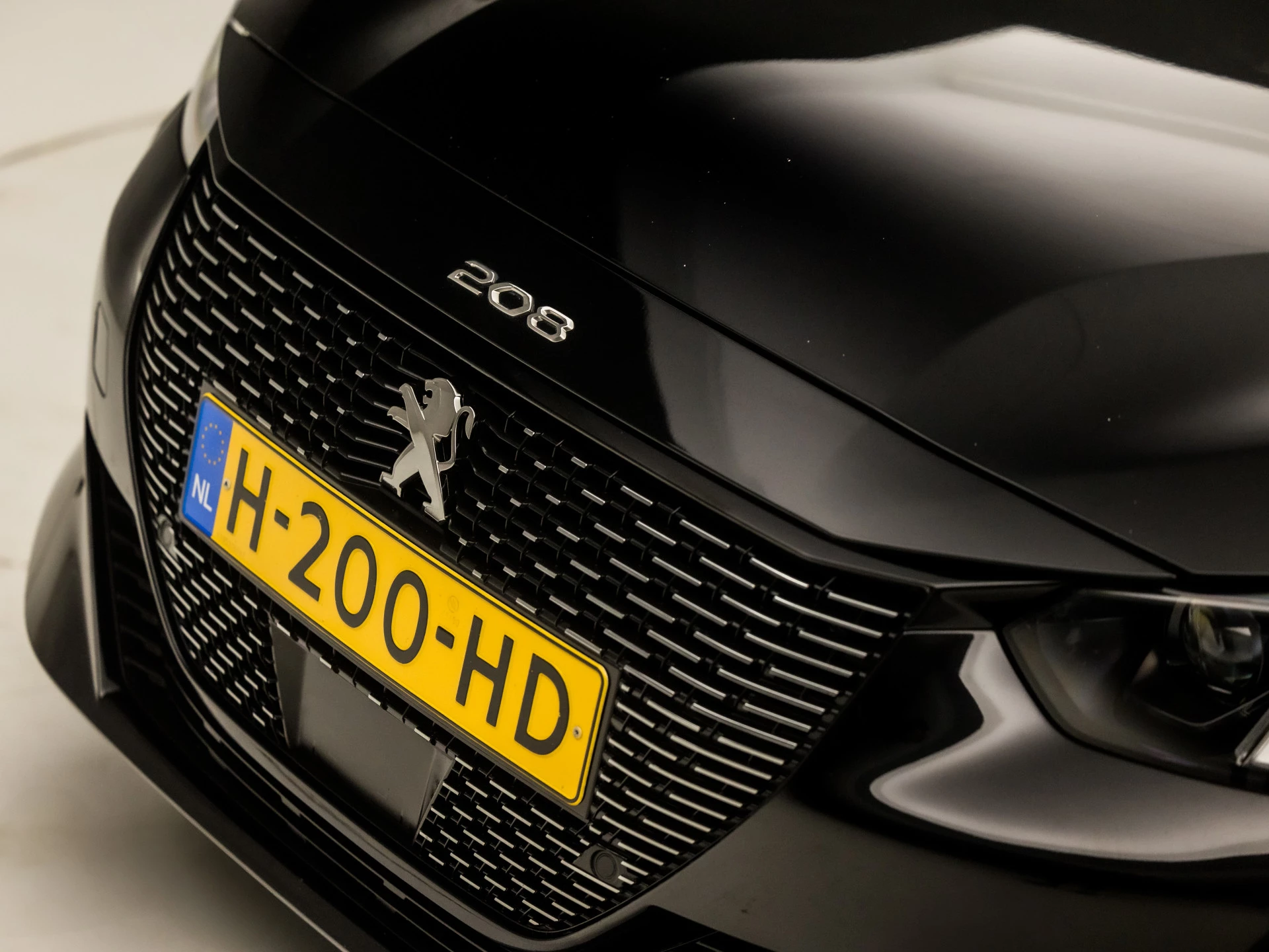Hoofdafbeelding Peugeot 208