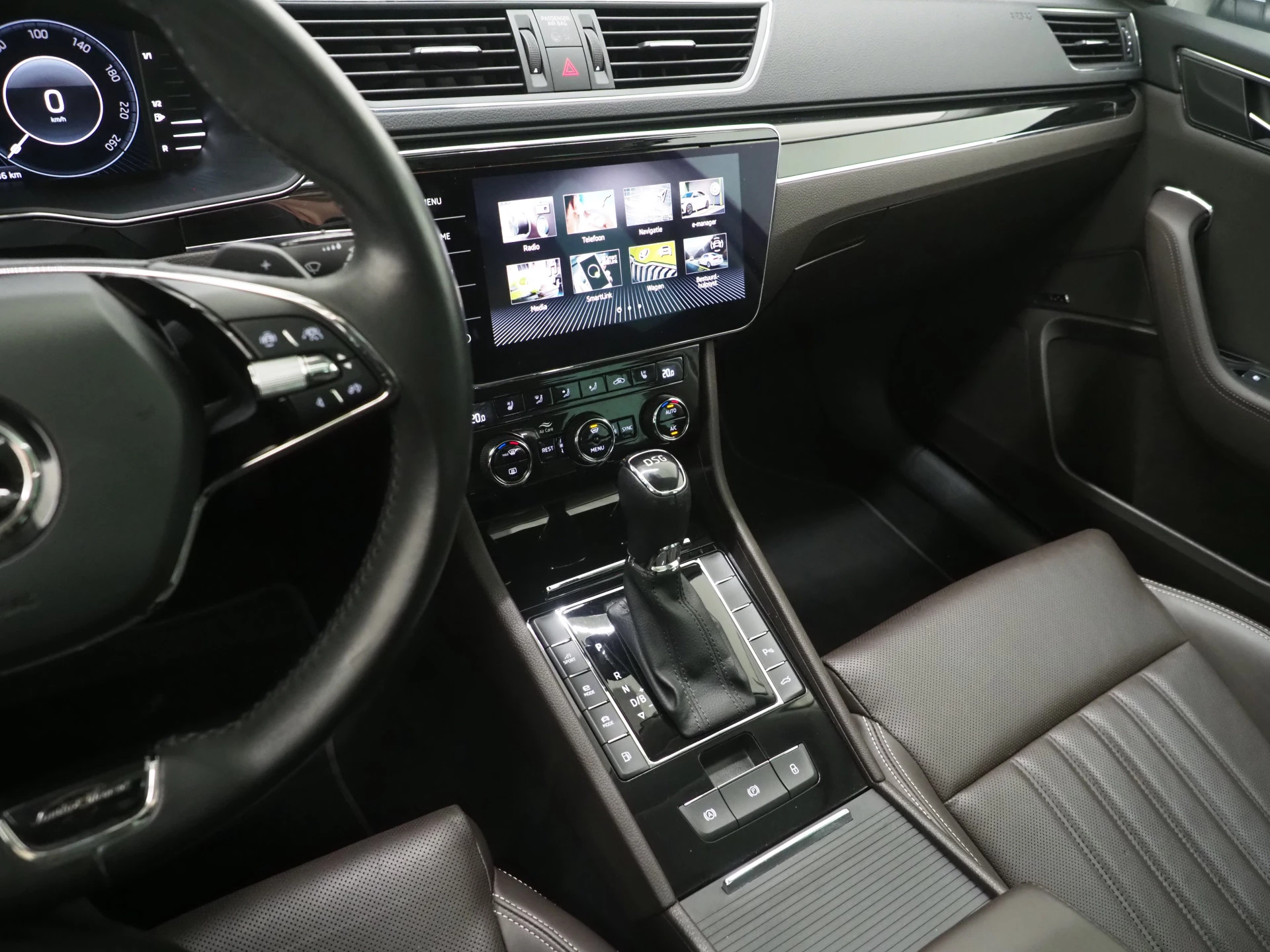 Hoofdafbeelding Škoda Superb