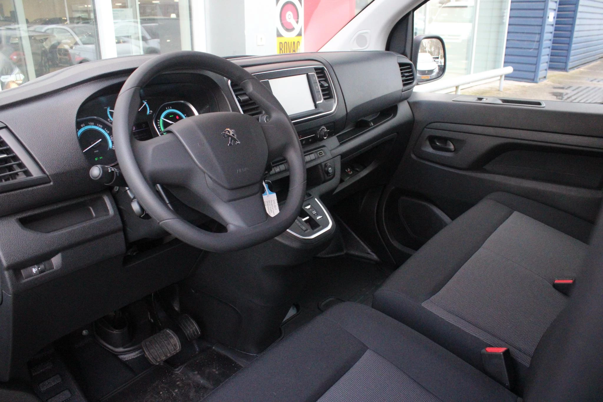 Hoofdafbeelding Peugeot e-Expert
