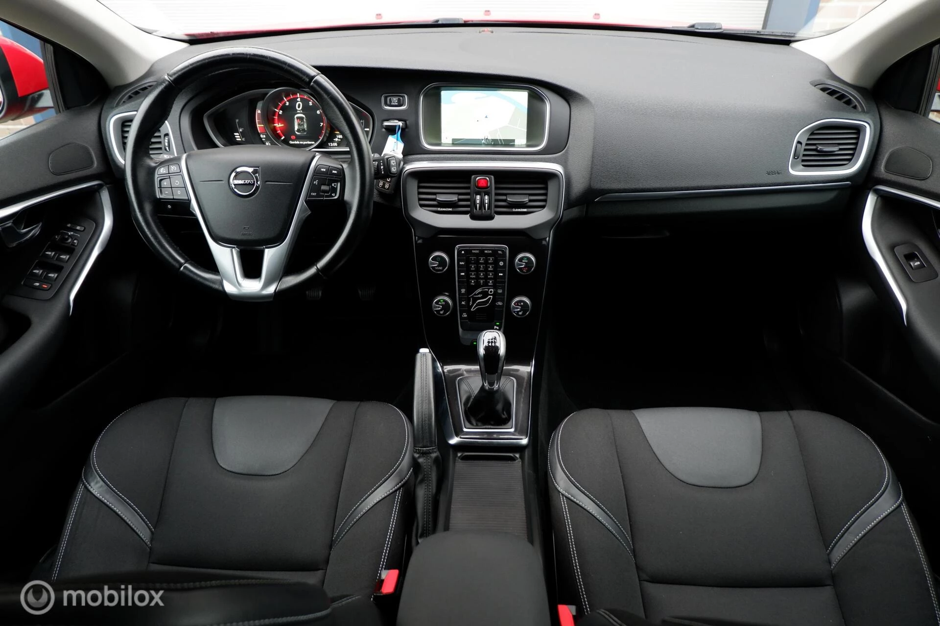 Hoofdafbeelding Volvo V40