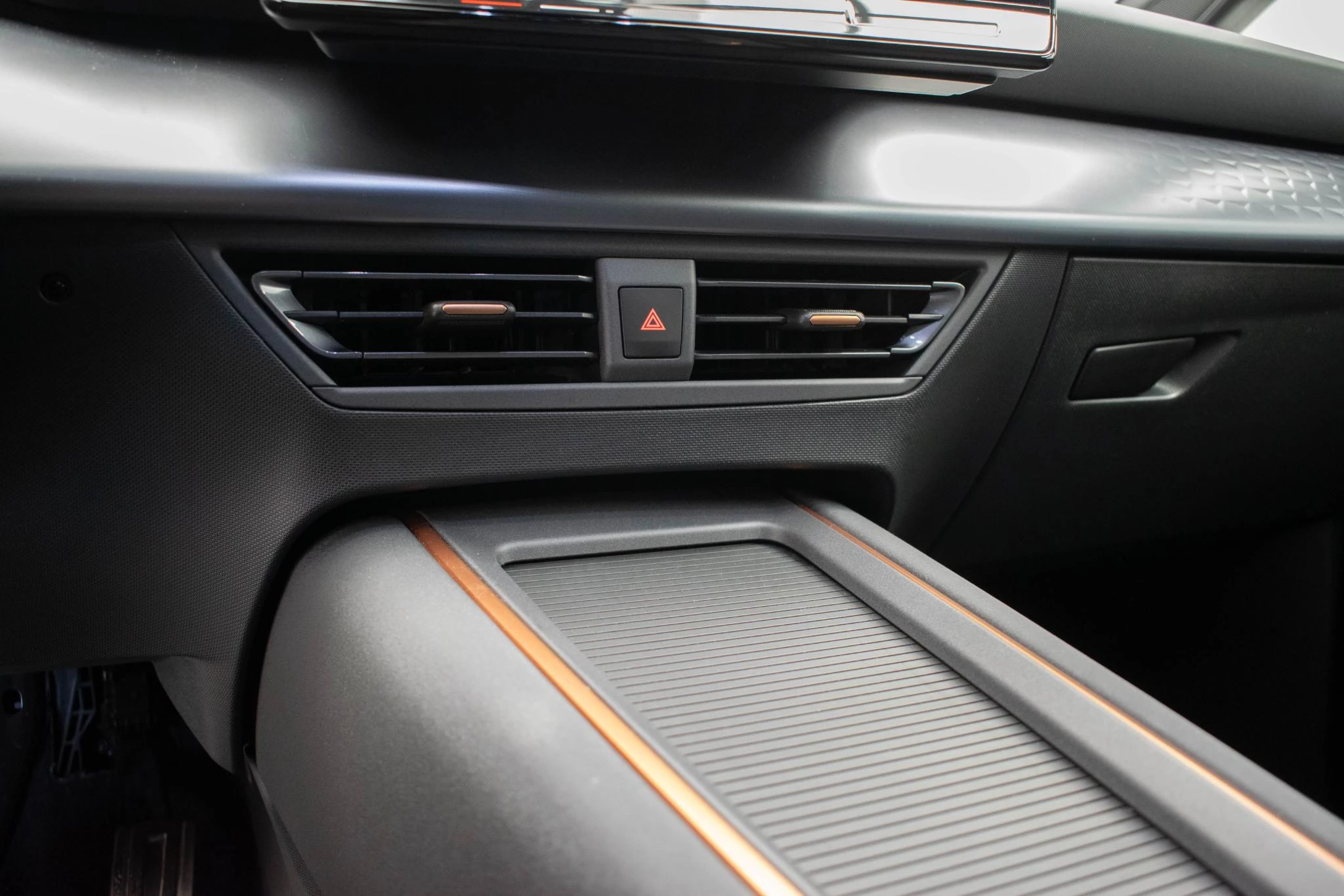 Hoofdafbeelding CUPRA Born