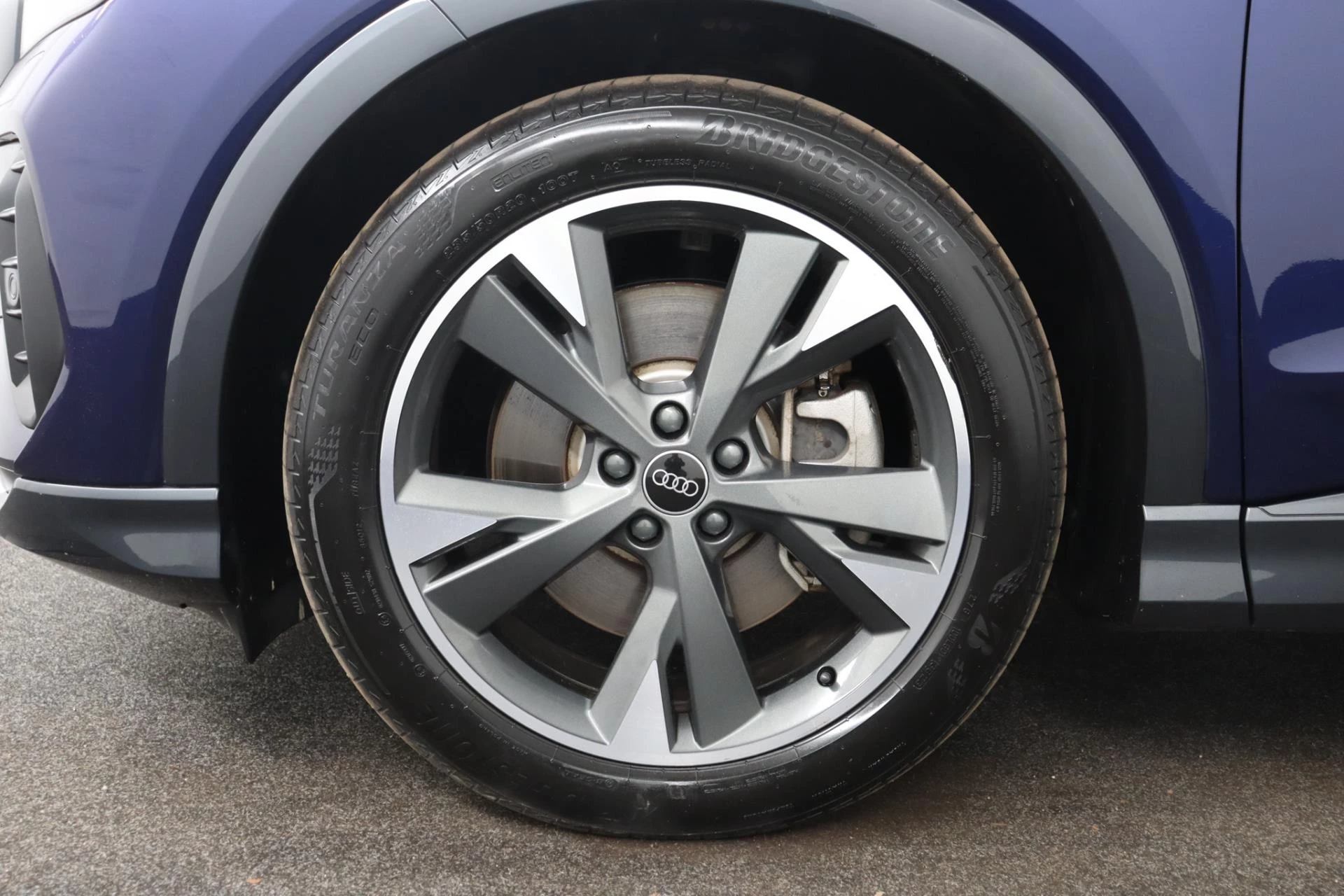 Hoofdafbeelding Audi Q4 e-tron