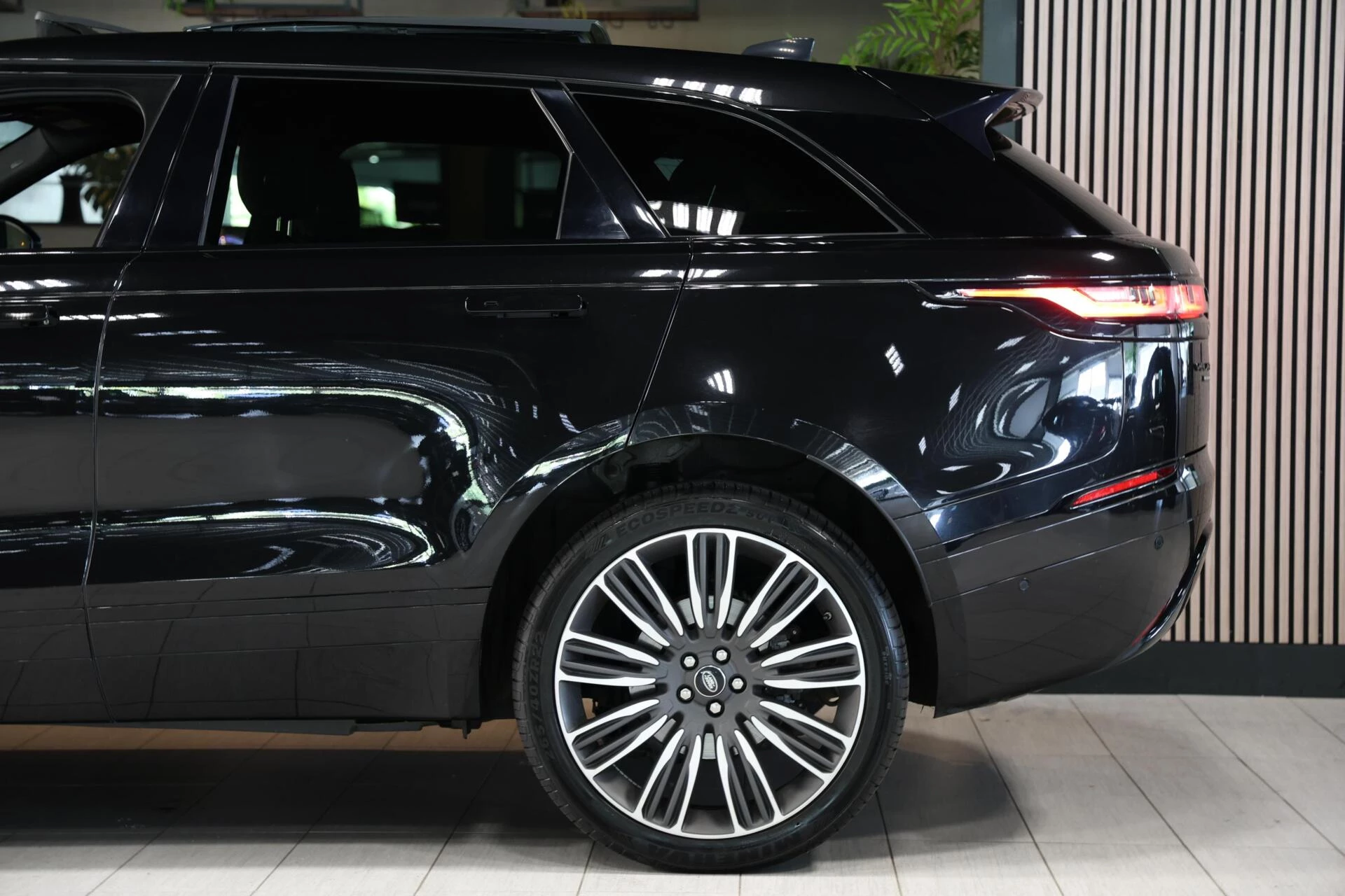 Hoofdafbeelding Land Rover Range Rover Velar