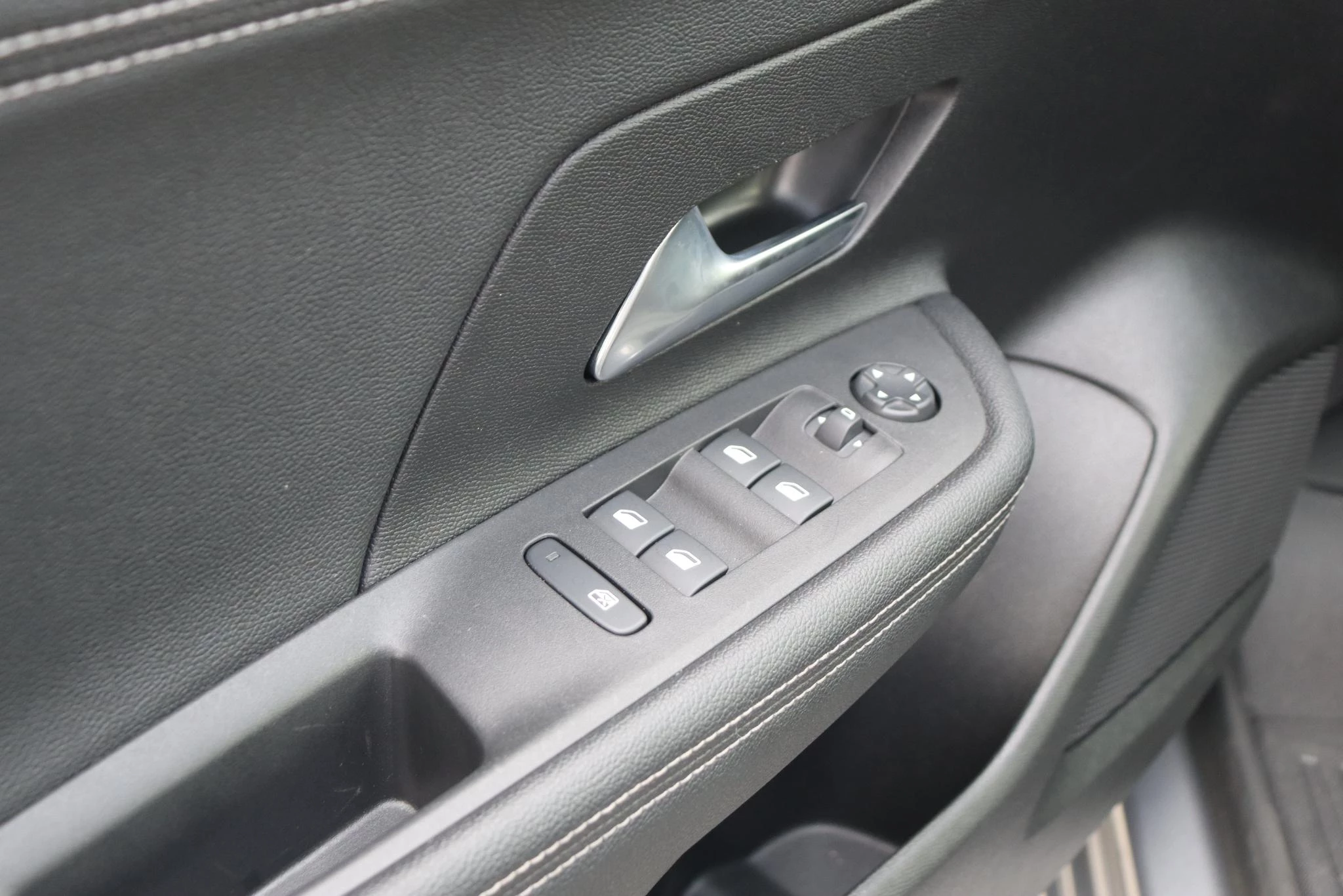 Hoofdafbeelding Opel Mokka-e