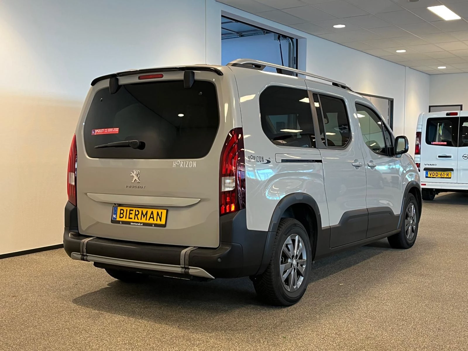 Hoofdafbeelding Peugeot Rifter