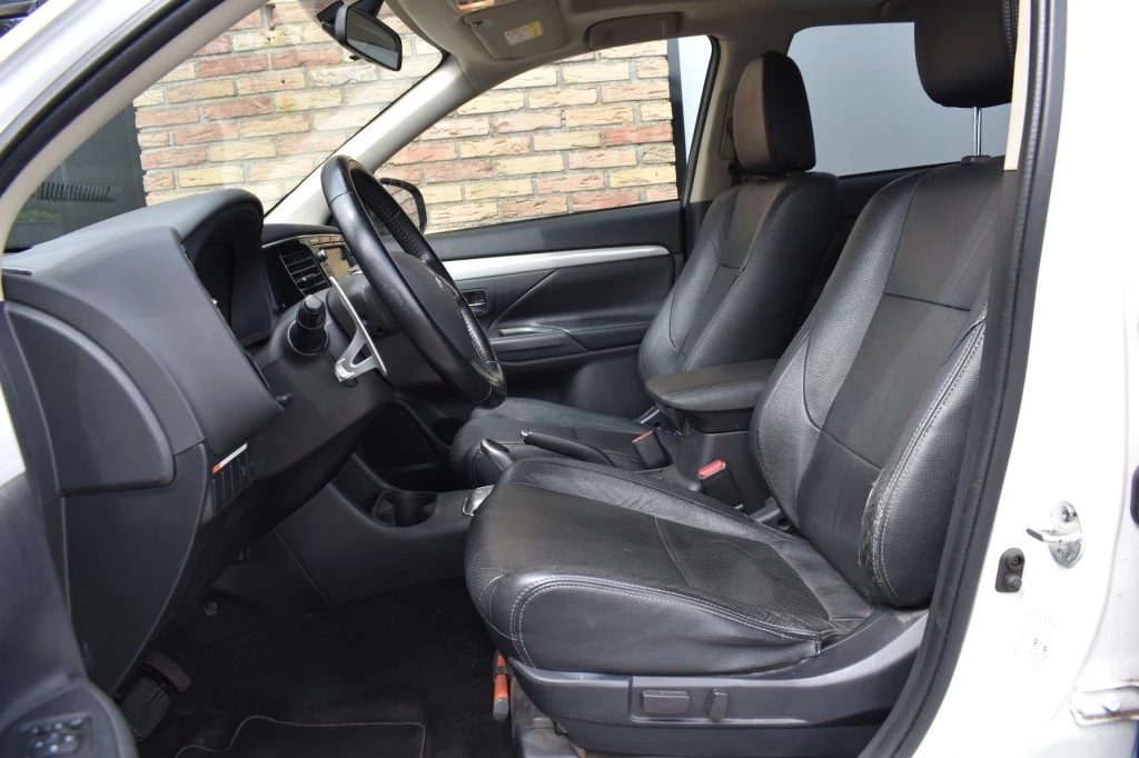 Hoofdafbeelding Mitsubishi Outlander