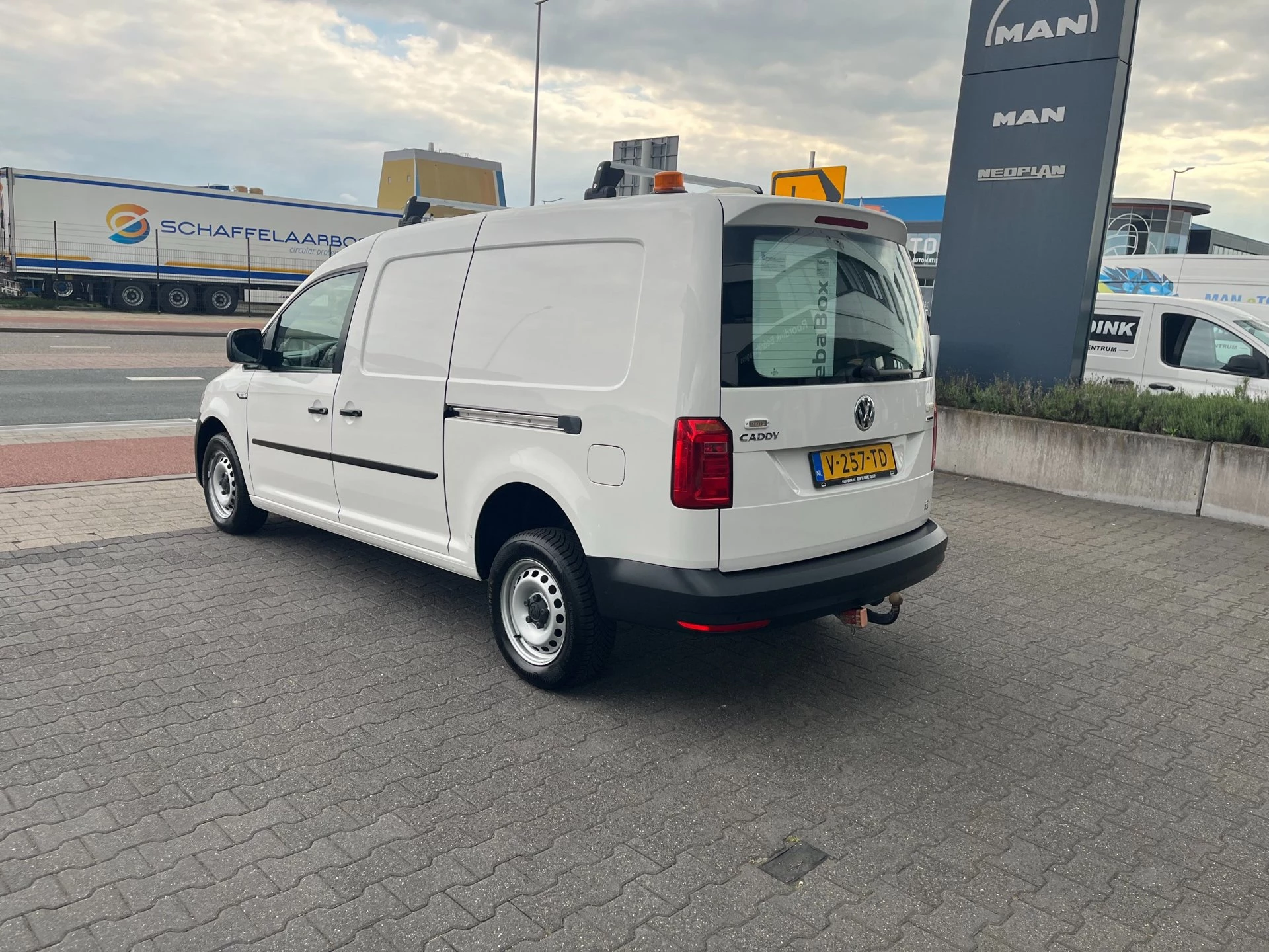 Hoofdafbeelding Volkswagen Caddy