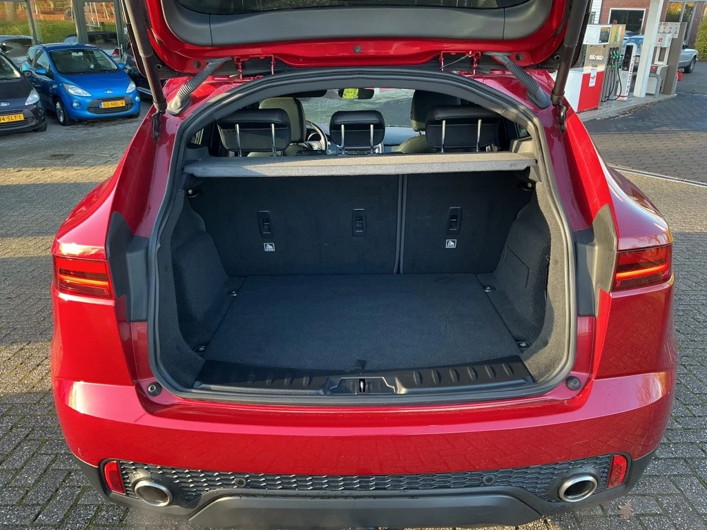 Hoofdafbeelding Jaguar E-PACE