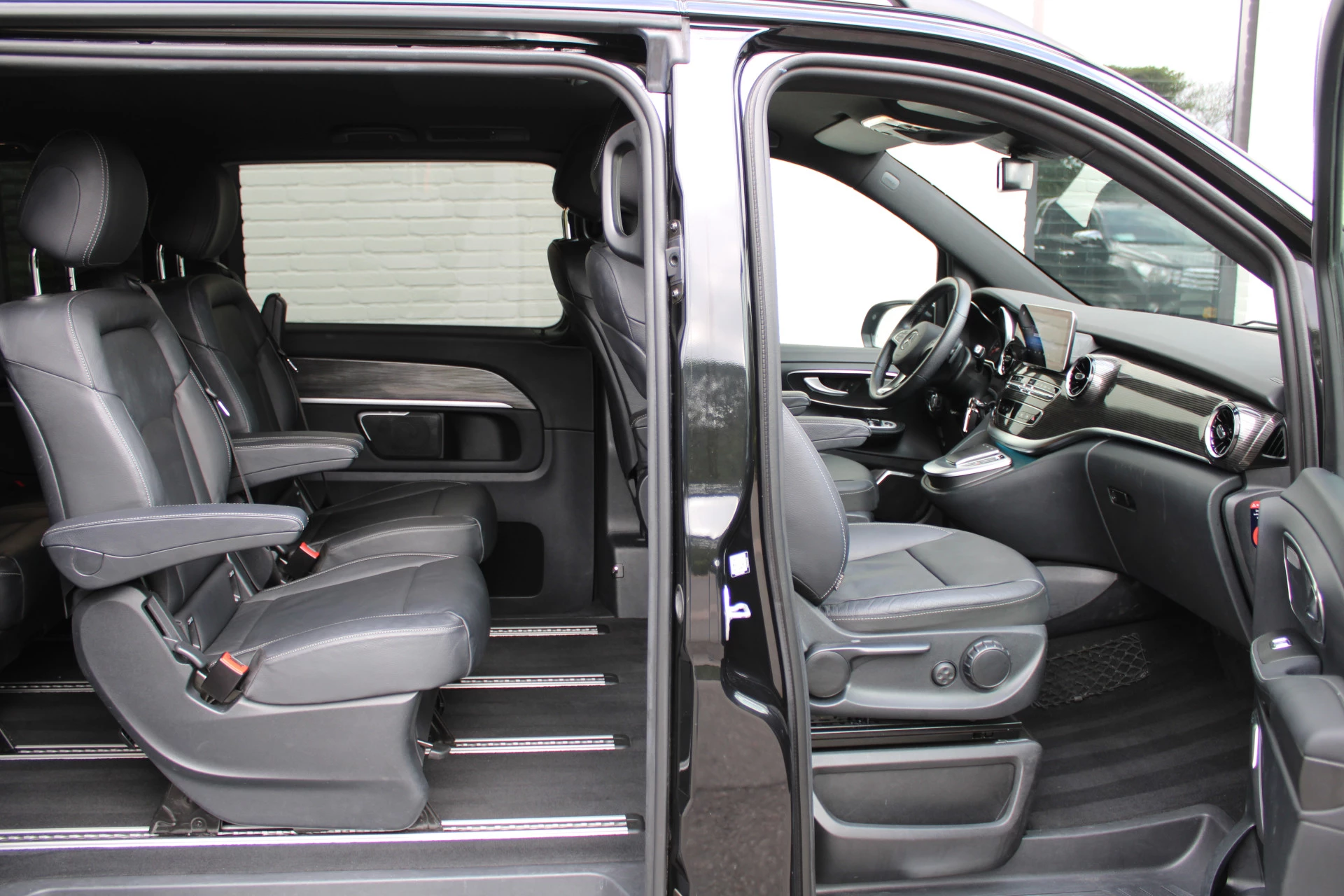 Hoofdafbeelding Mercedes-Benz EQV