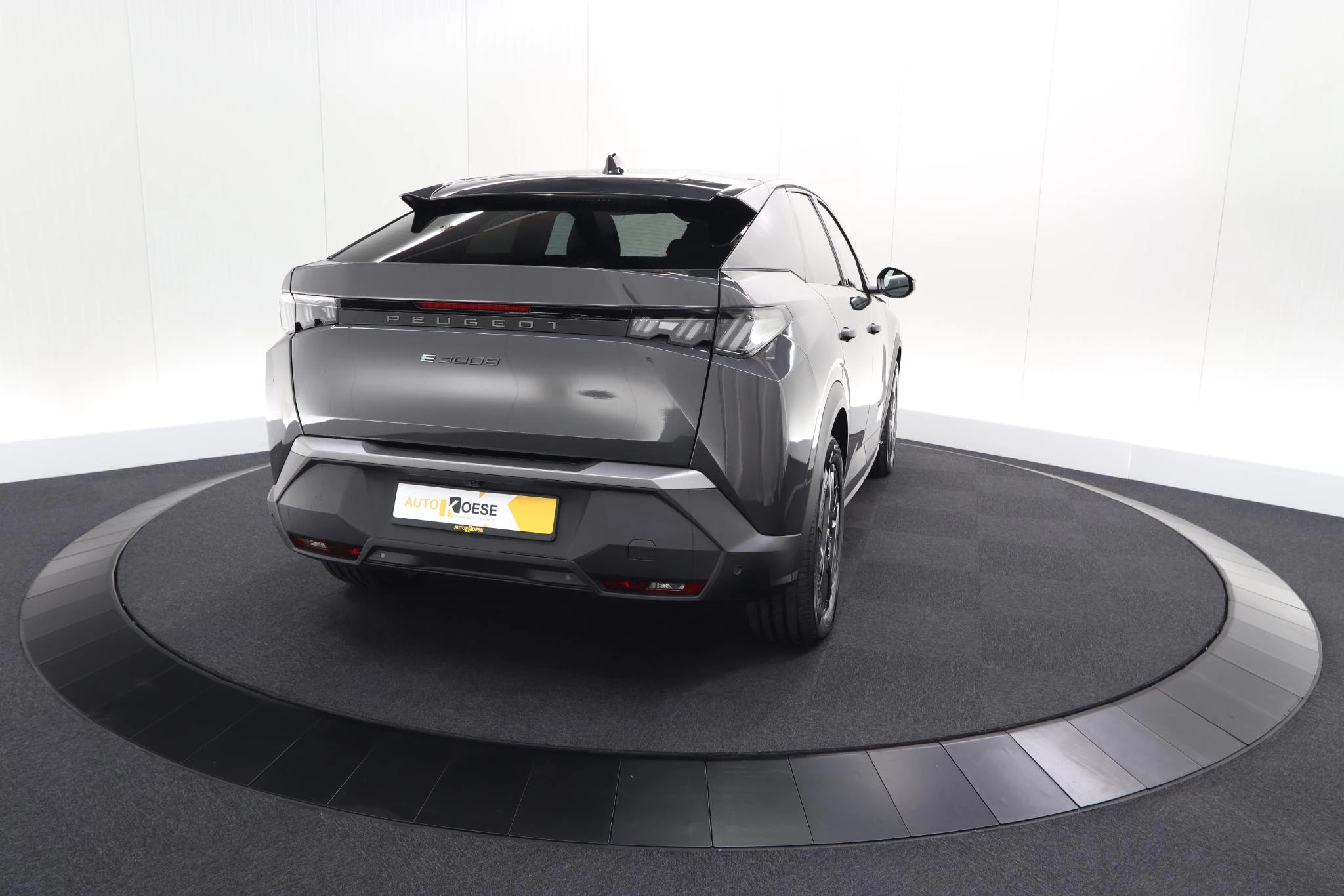 Hoofdafbeelding Peugeot e-3008