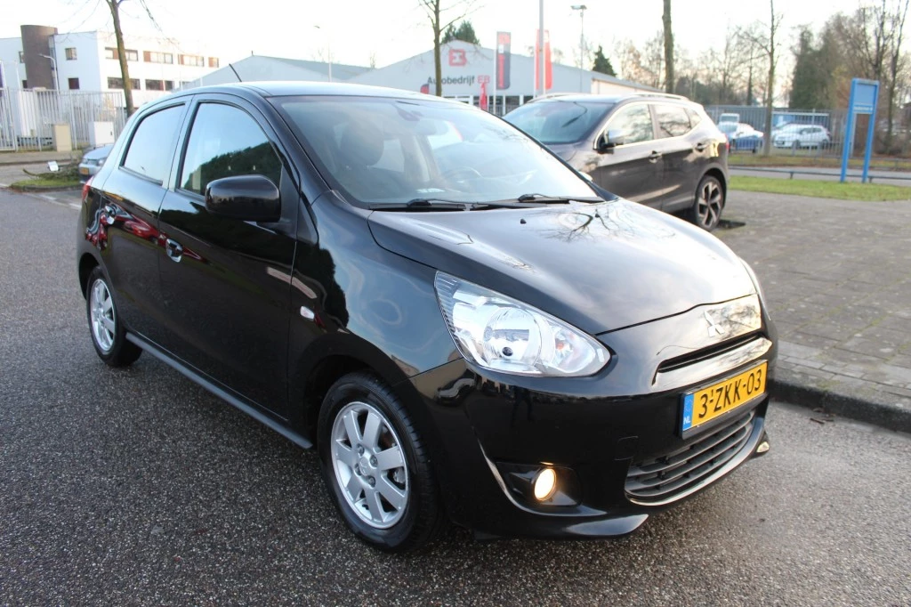 Hoofdafbeelding Mitsubishi Space Star