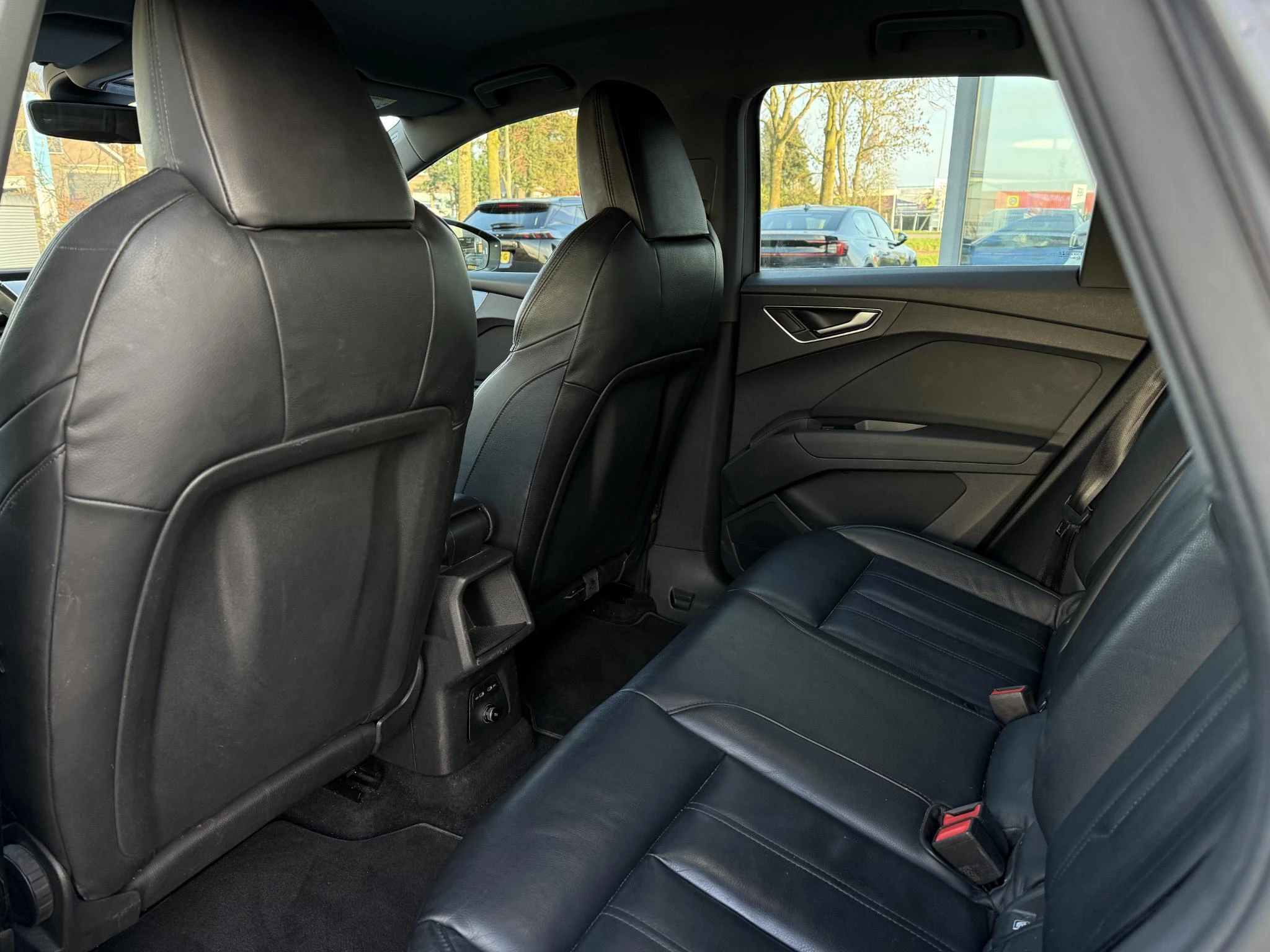 Hoofdafbeelding Audi Q4 e-tron