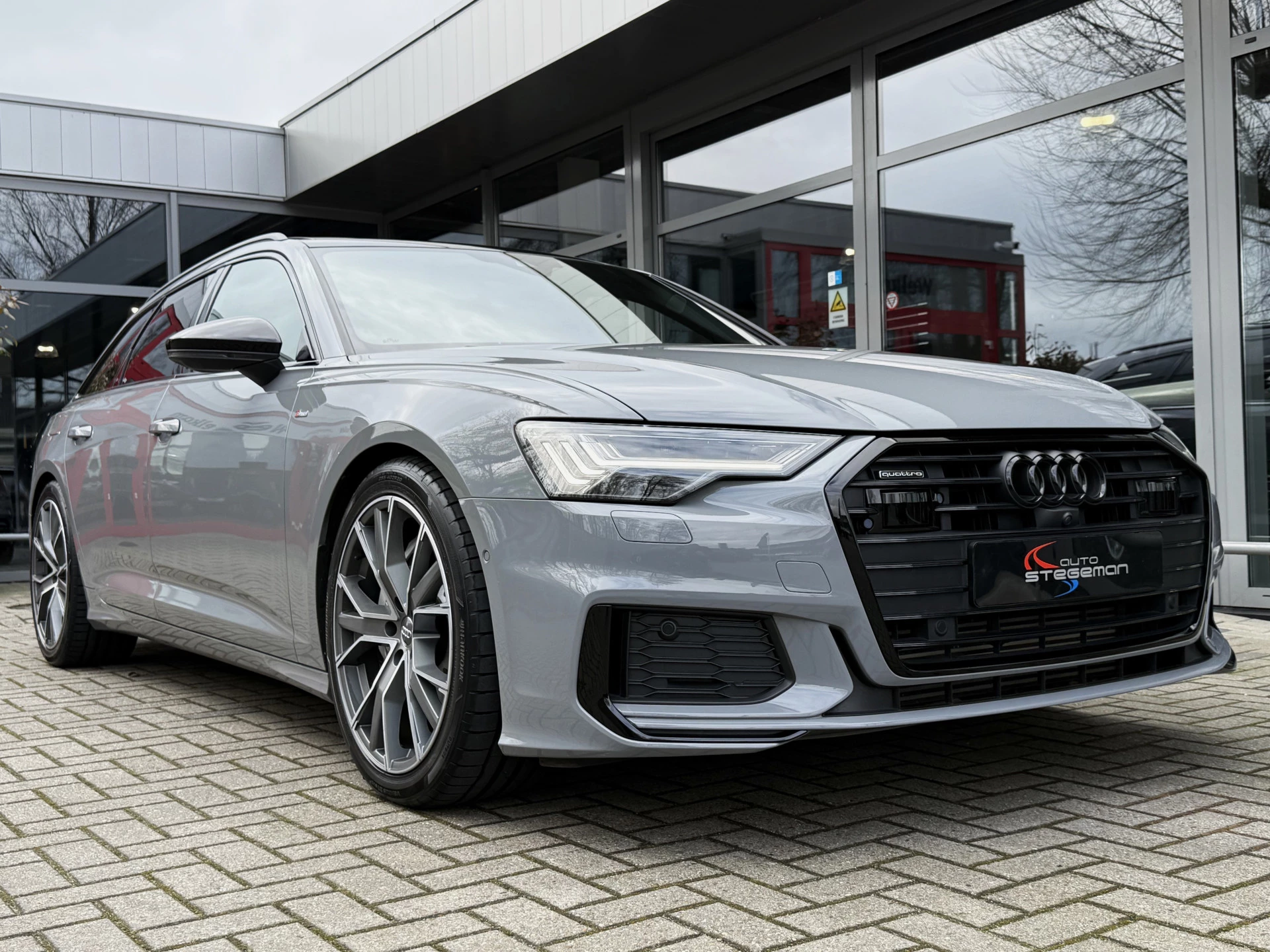 Hoofdafbeelding Audi A6