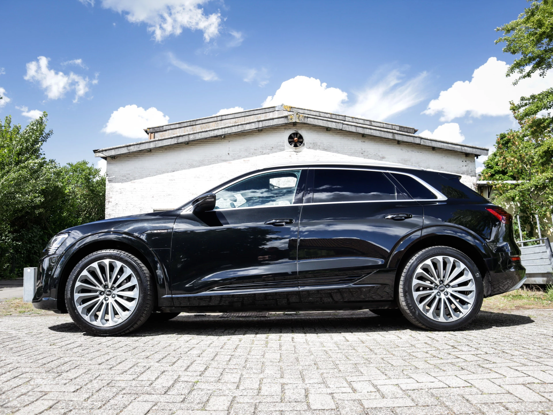 Hoofdafbeelding Audi e-tron