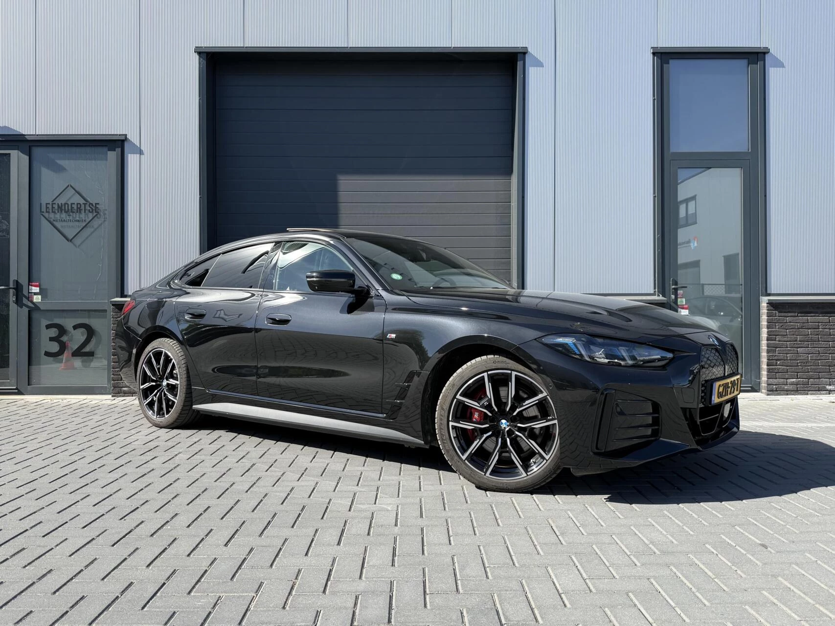 Hoofdafbeelding BMW i4