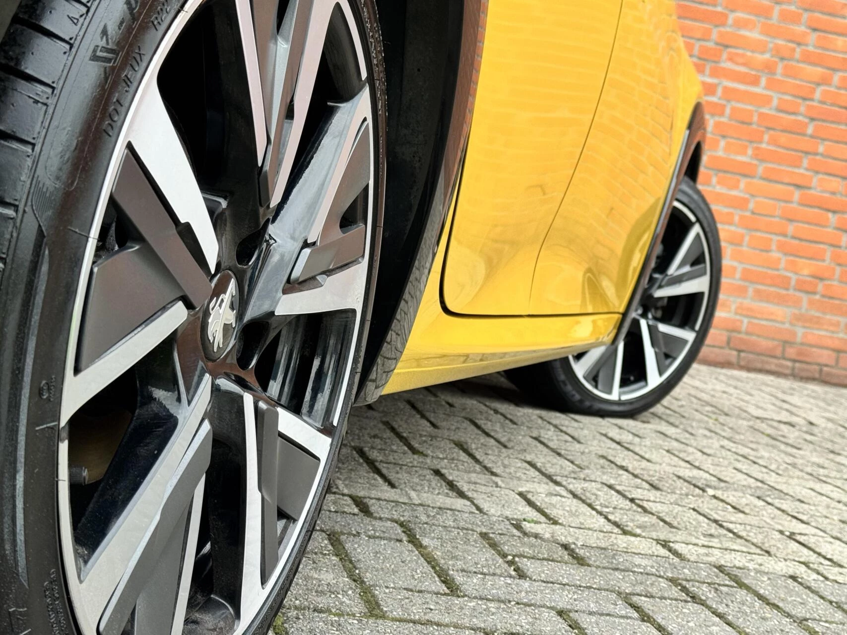 Hoofdafbeelding Peugeot 208