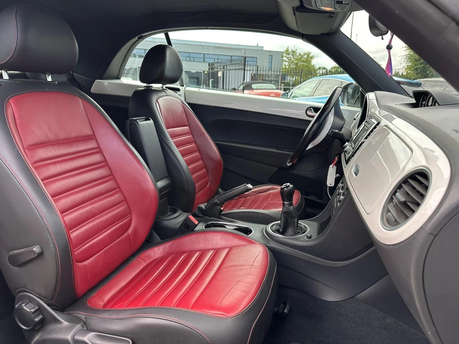 Hoofdafbeelding Volkswagen Beetle