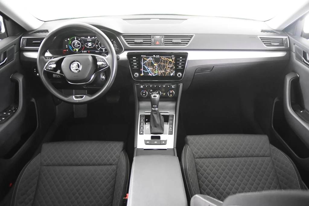 Hoofdafbeelding Škoda Superb