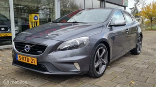 Volvo V40 1.6 D2 R-Design Afn Trekhaak  - Nwe Distr. & Roetf