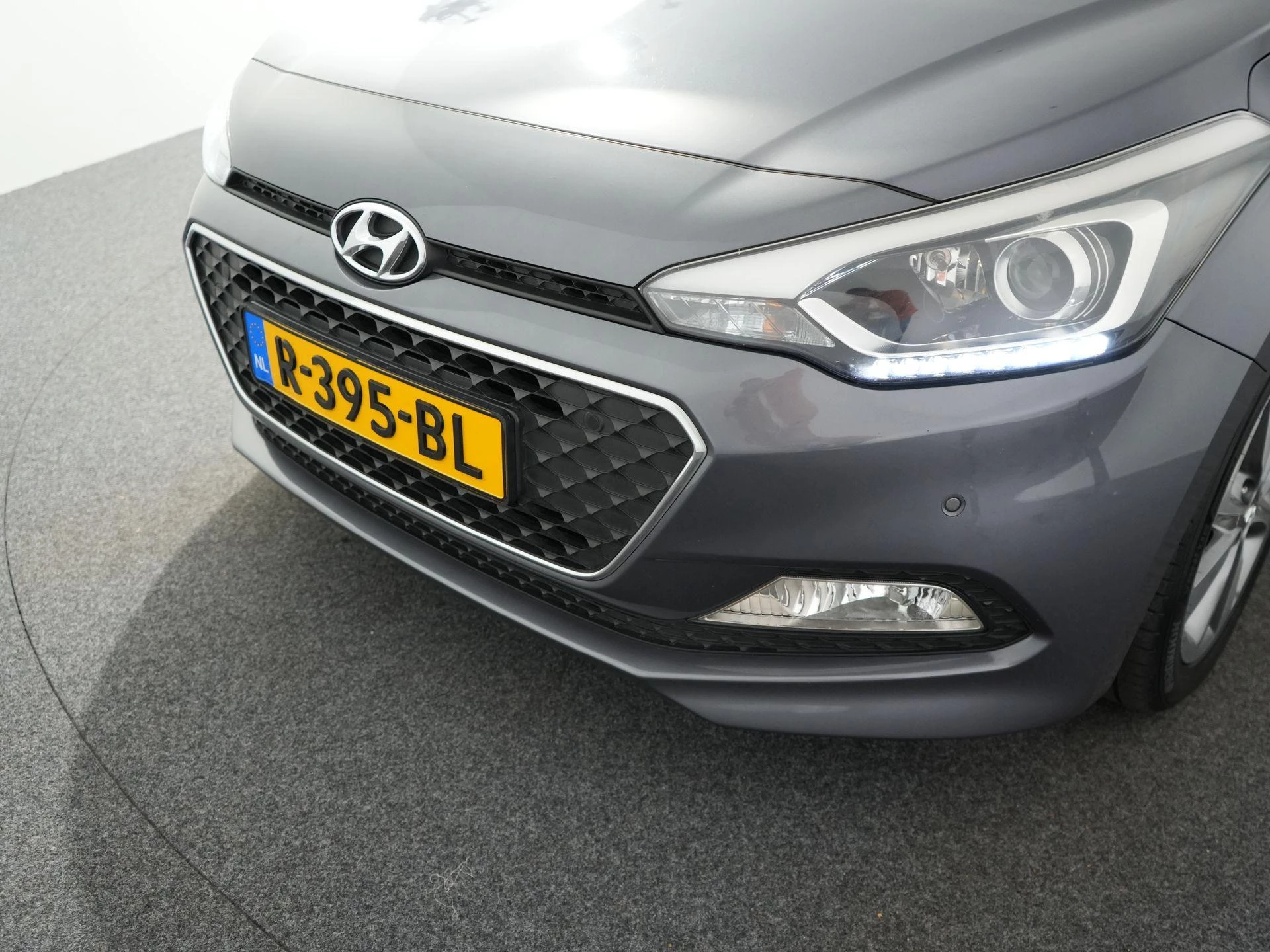 Hoofdafbeelding Hyundai i20
