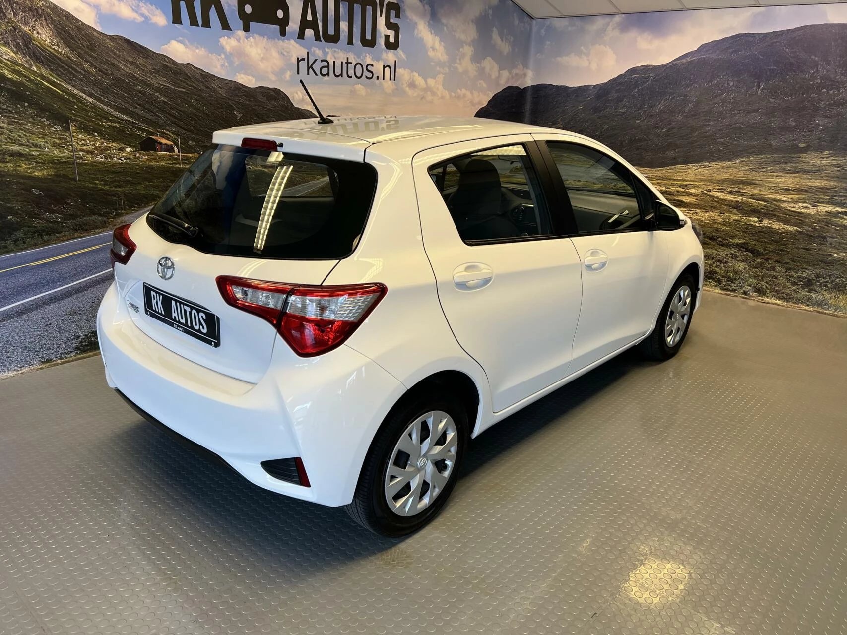 Hoofdafbeelding Toyota Yaris