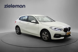 BMW 1 Serie 118i Executive Edition - Digitaal Cockpit, Carplay, Camera, Clima, PDC