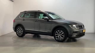 Volkswagen Tiguan 1.5 TSI 150pk DSG ACT Comfortline Business Alcantara Panoramadak Stoelverwarming DAB+