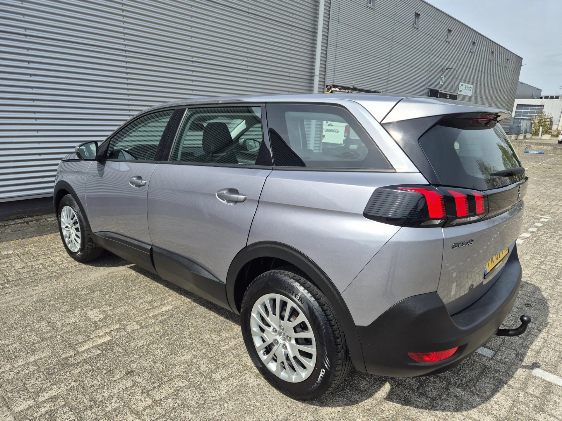 Hoofdafbeelding Peugeot 5008