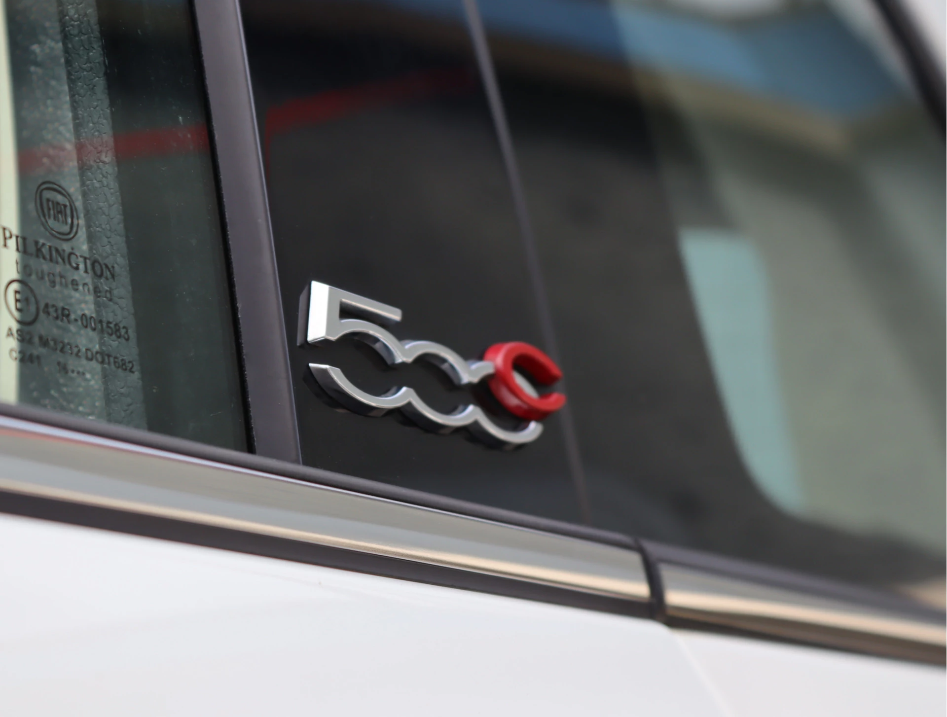 Hoofdafbeelding Fiat 500C