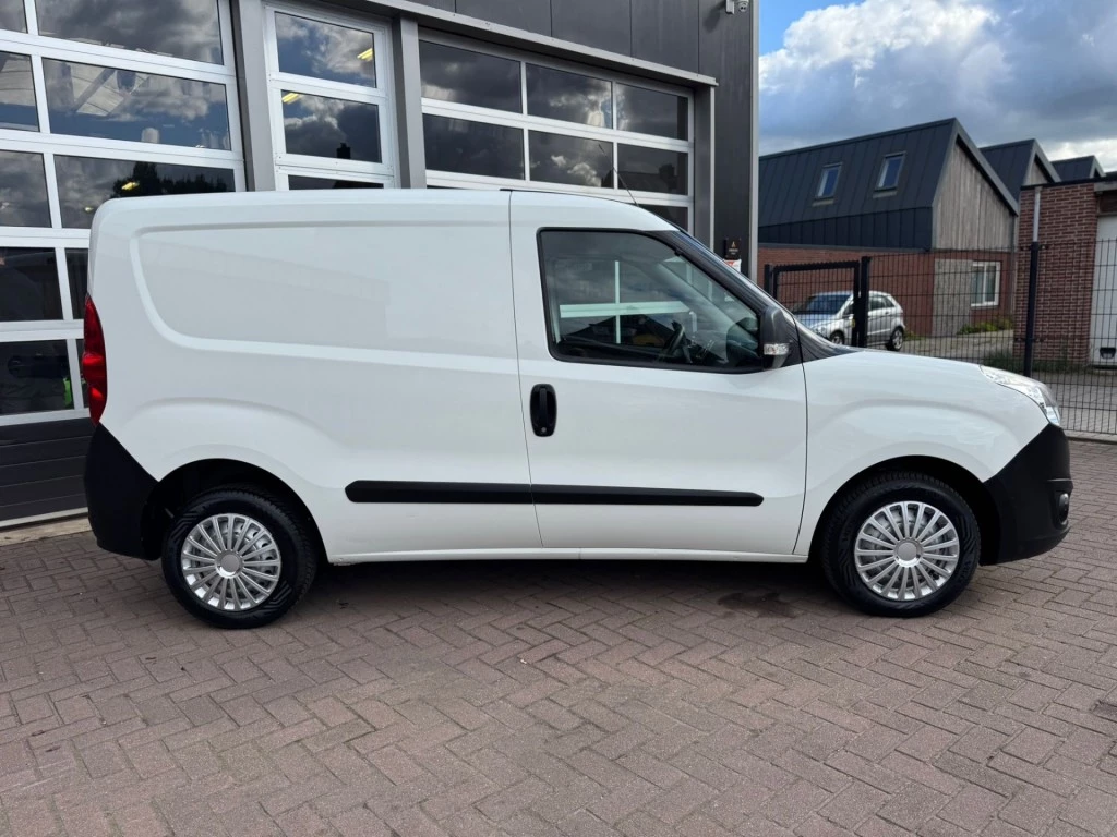 Hoofdafbeelding Opel Combo